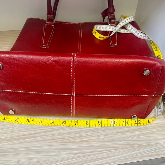 VALENTINA Italy Red Leather Stachel Handbag Double Handle Cross Body Strap. - Picture 8 of 8